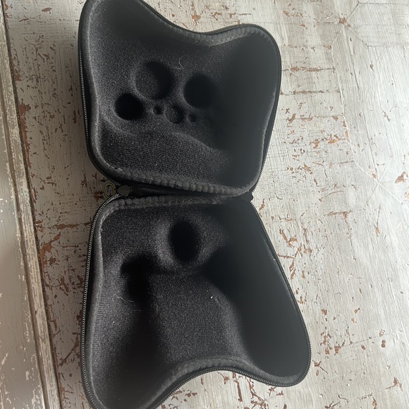 Scuf gaming controller protector - Picture 2 of 2